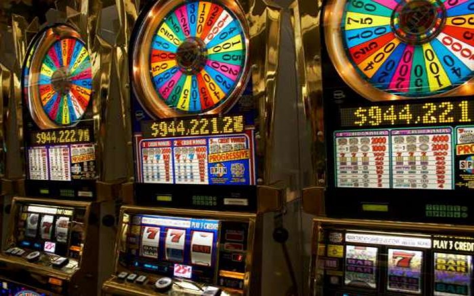 11 Slot Machine Themes that have Online Gamers Hooked | SlotSpinners
